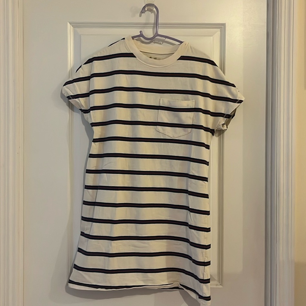 Madewell tomboy pocket tee dress in stripe Medium